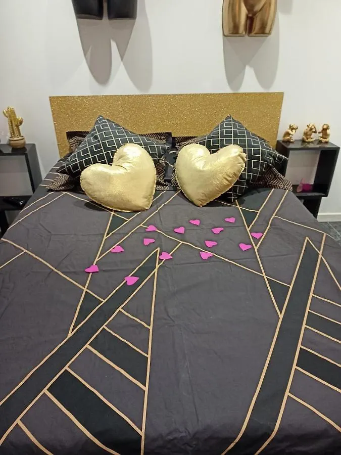 Suite Love Room Μασσαλία Ξενοδοχείο ημιδιαμονής