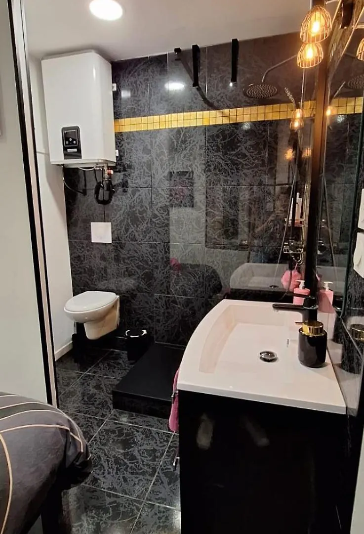 Suite Love Room Μασσαλία Ξενοδοχείο ημιδιαμονής